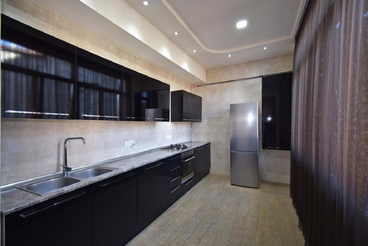 Tumanyan Street 3 Bedroom Deluxe Apartment With Large Balcony Tm662 Yerevan Ngoại thất bức ảnh