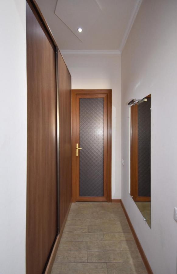 Tumanyan Street 3 Bedroom Deluxe Apartment With Large Balcony Tm662 Yerevan Ngoại thất bức ảnh